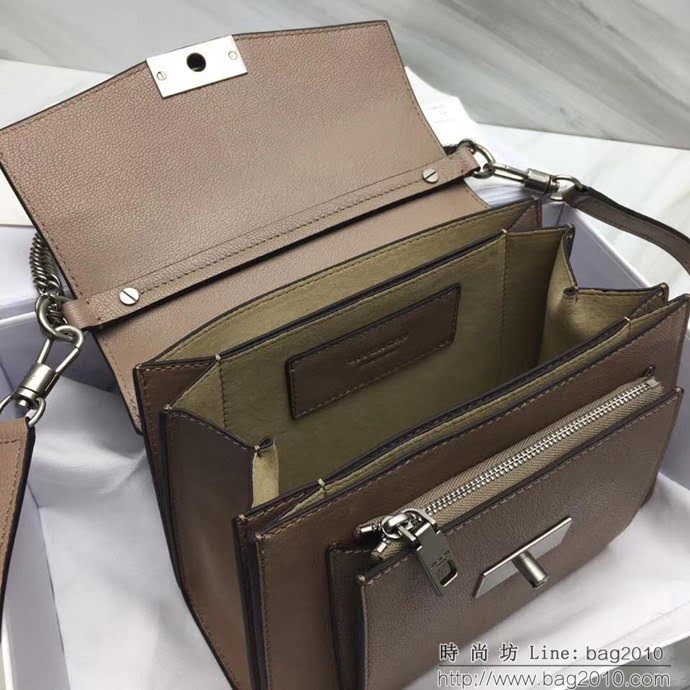 GlVENCHY紀梵希 法國代購級別 Givenchy Bag 巴黎走秀新款 中號 鏈條手提 斜挎包  tsg1250